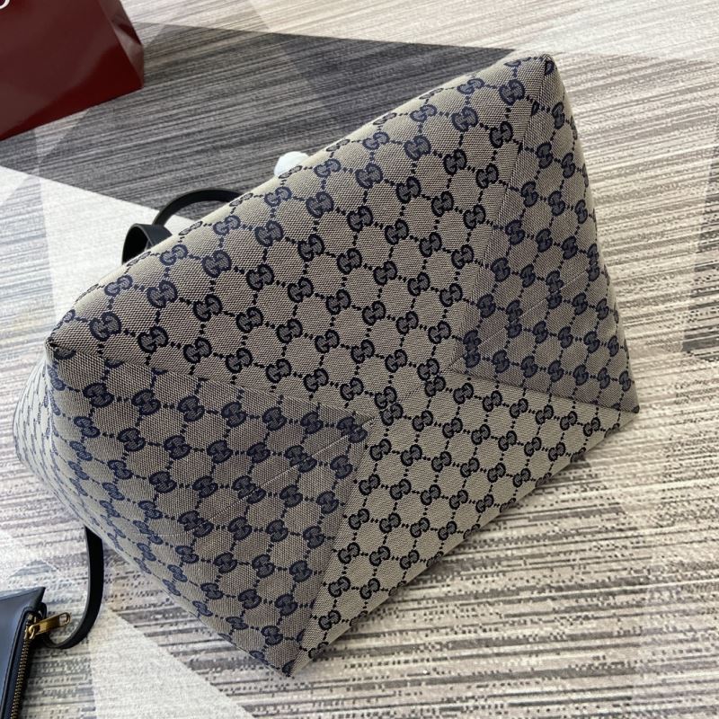 Gvc*1 tote bags